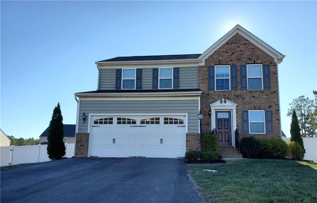 421 Queen Emily Place - Photo 1