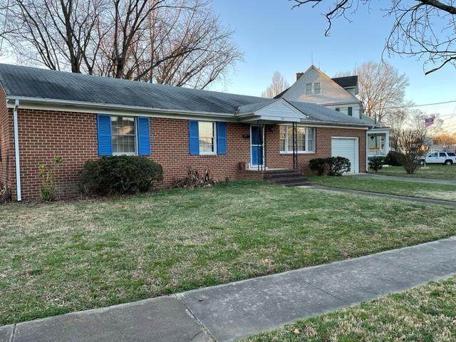 104 Carroll Avenue - Photo 1