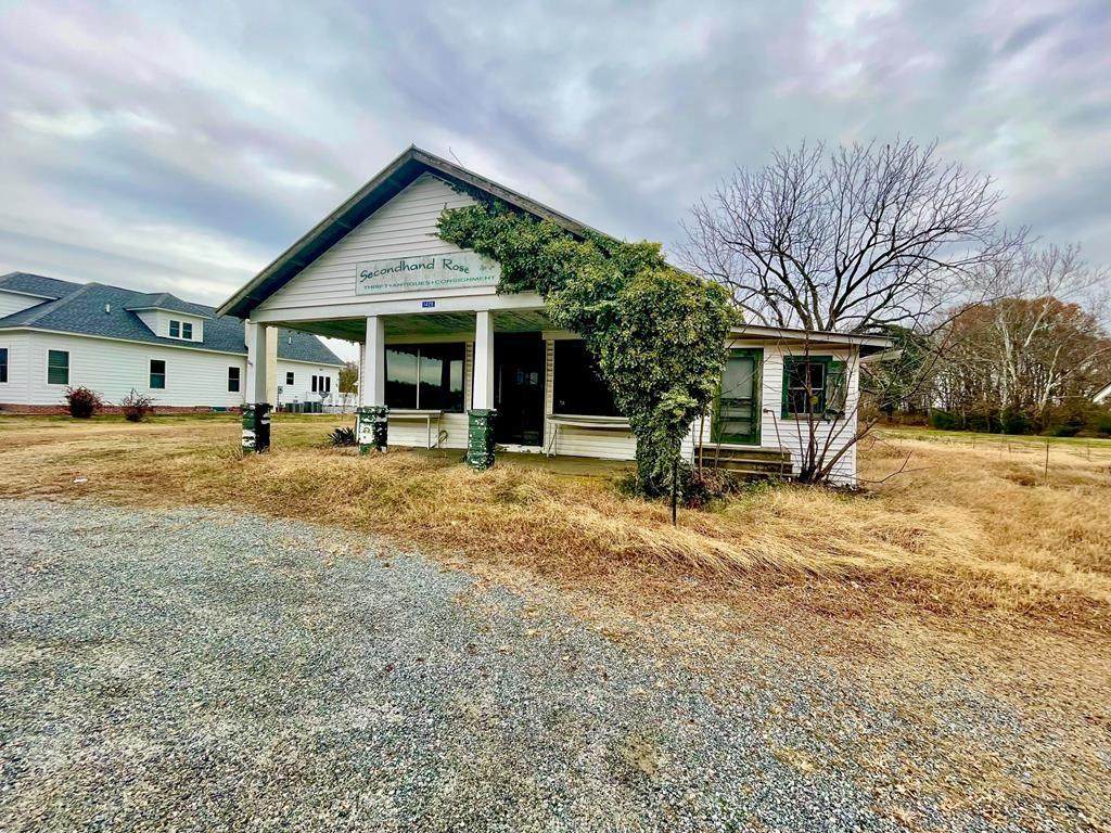 1428 Hull Neck Road - Photo 1