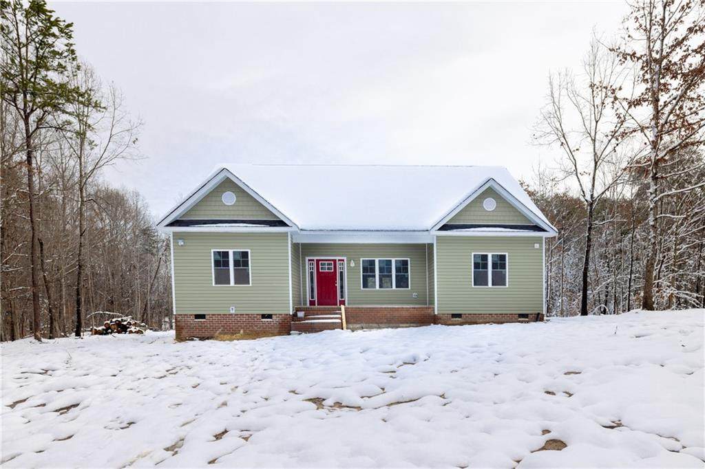 1608 Lakeside Drive - Photo 1