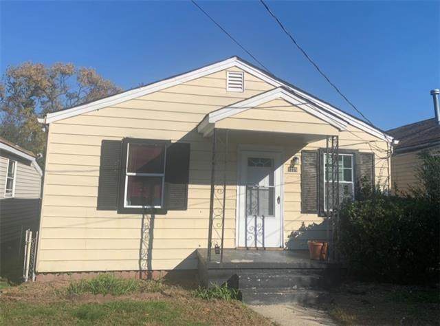 1225 Grant Avenue - Photo 1
