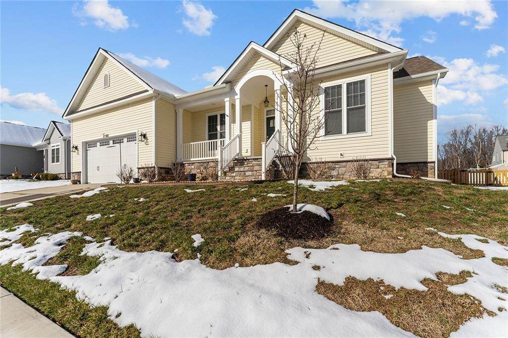 17477 Coolidge Lane - Photo 1