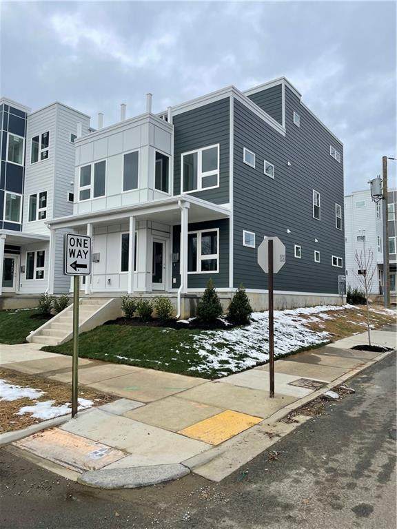 1401 Porter Street - Photo 1