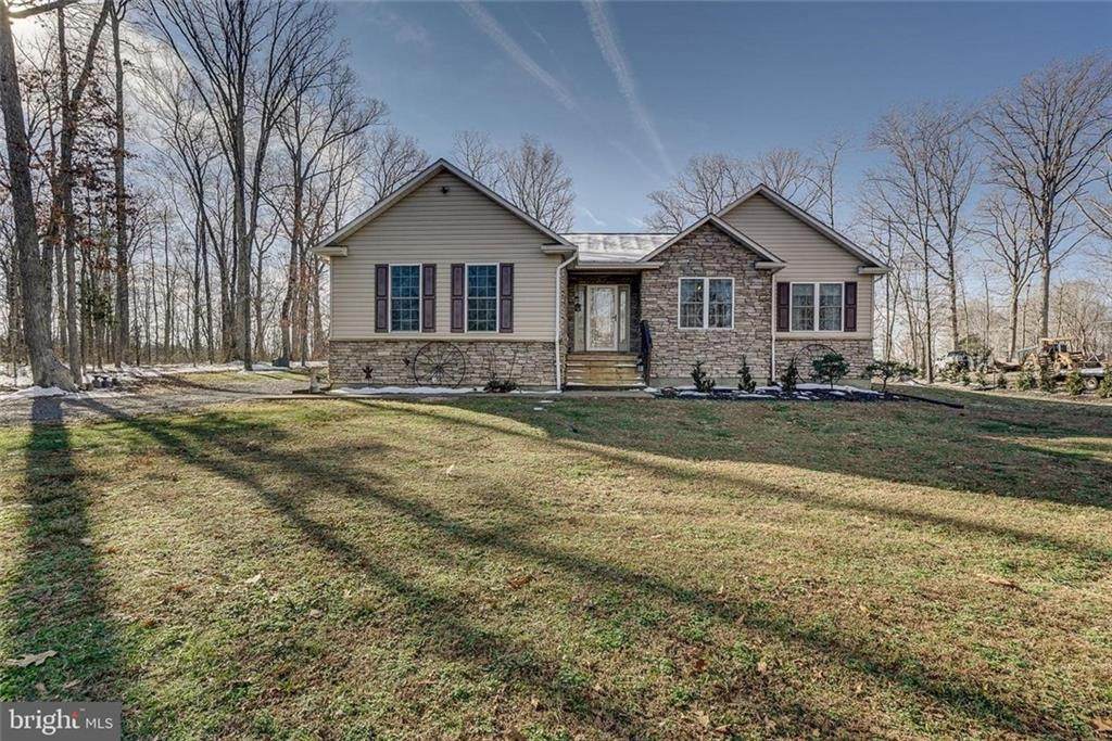 17214 Arrow Point Drive - Photo 1