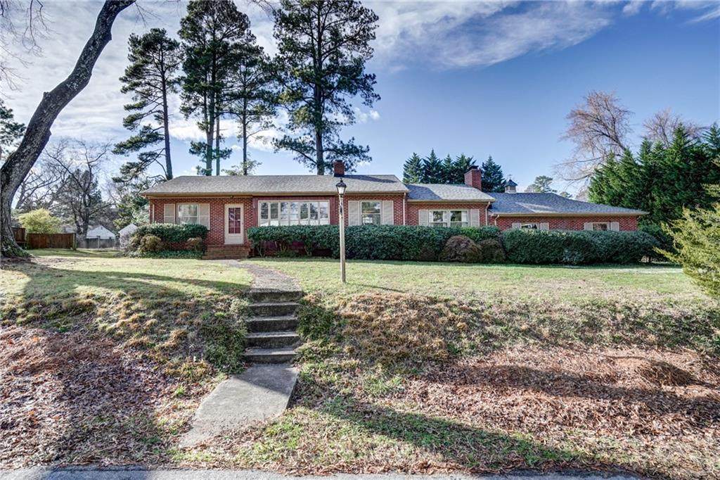 7610 Noble Avenue - Photo 1