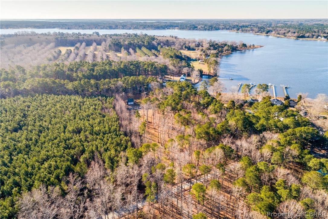 303 Sanders Landing - Photo 1