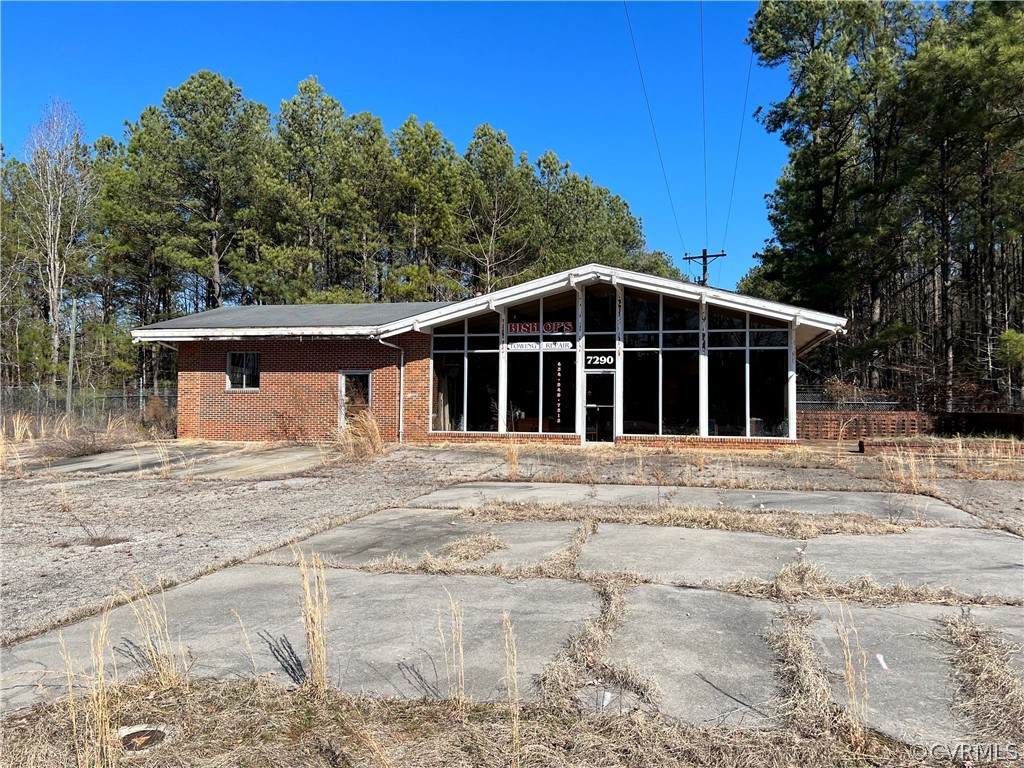 7290 Sturgeon Road - Photo 1
