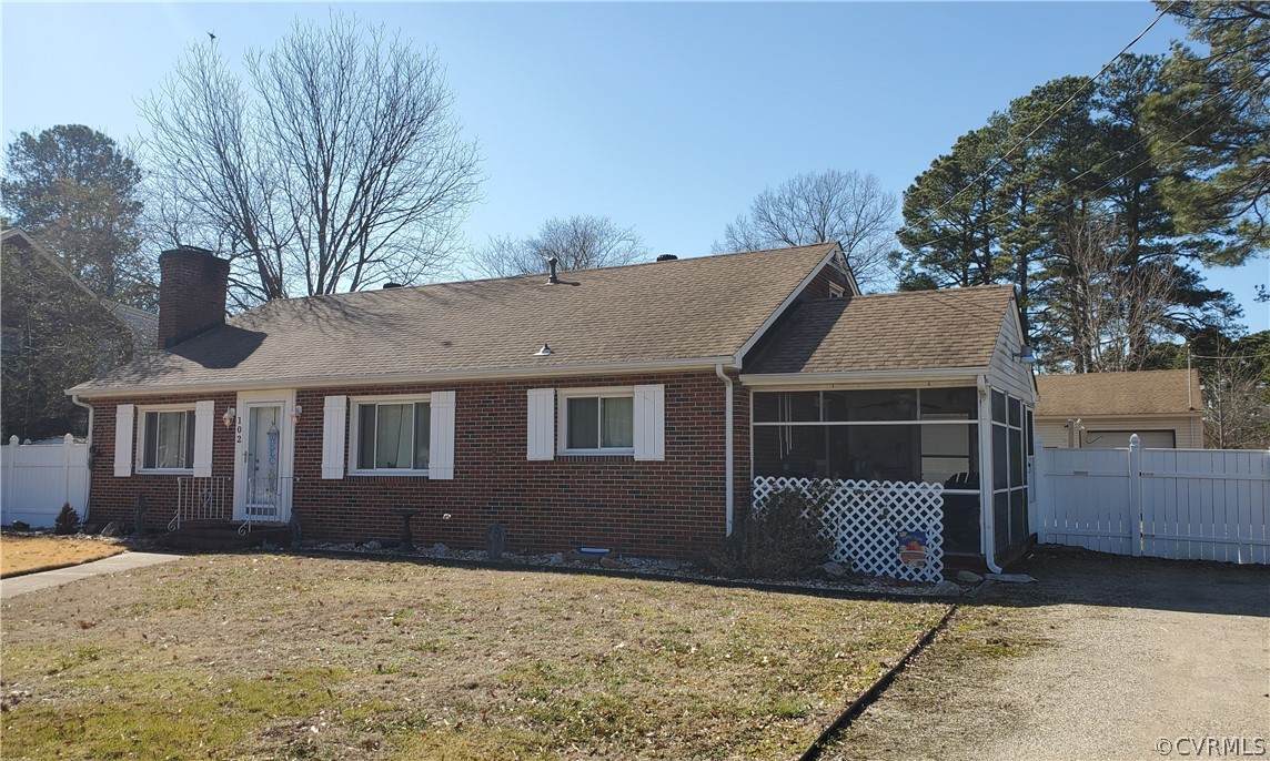 102 Mesa Drive - Photo 1