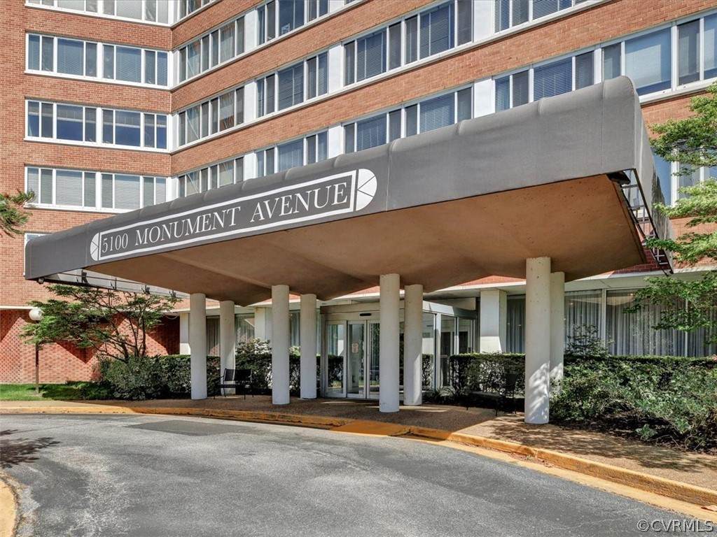 5100 Monument Avenue - Photo 1