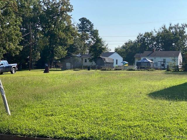 214 Maben Avenue - Photo 1