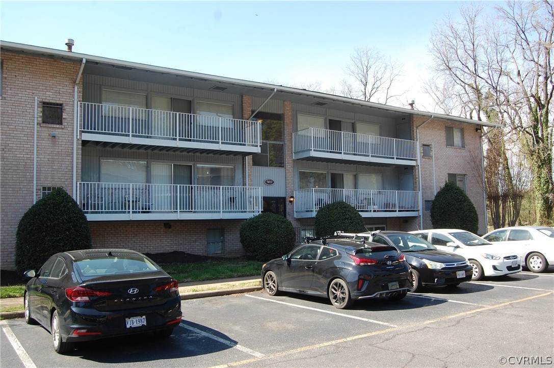 5610 Crenshaw Road - Photo 1