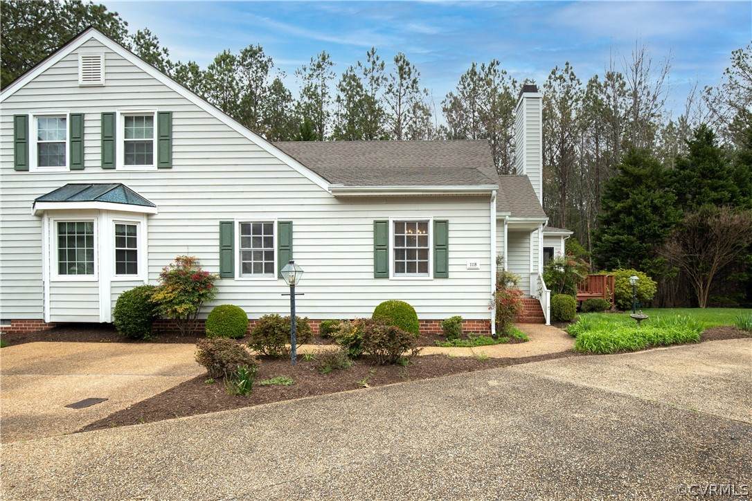 1118 Fort Hayes Drive - Photo 1