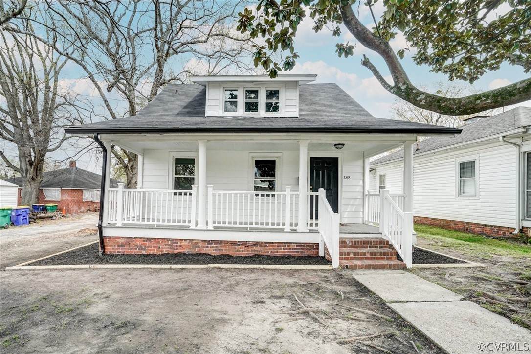 209 12th Avenue - Photo 1