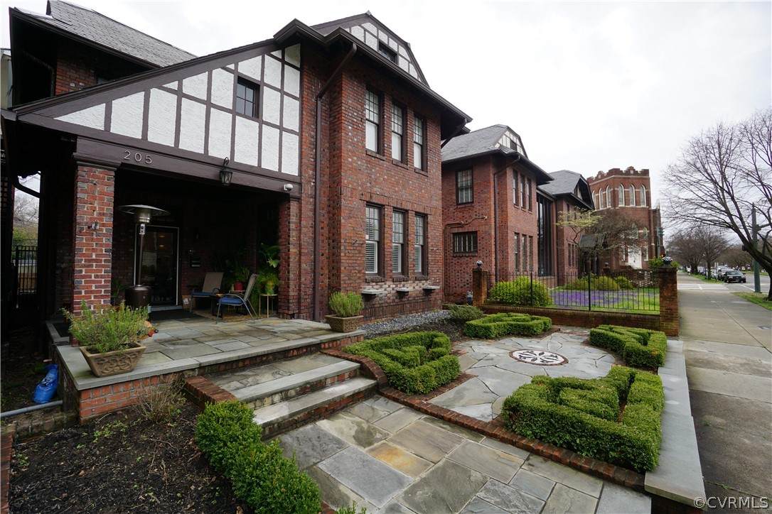 205 Arthur Ashe Boulevard - Photo 1