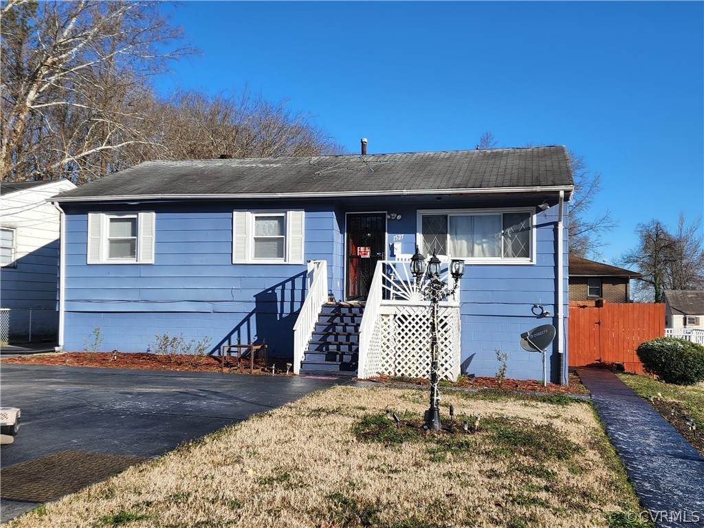 1527 Hanover Street - Photo 1