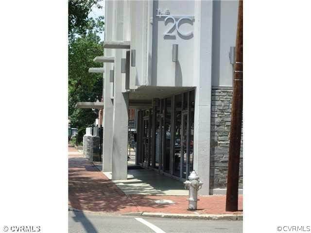 112 Clay Street - Photo 1
