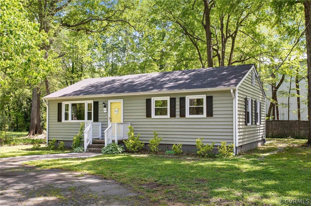 5421 Westwick Drive - Photo 1