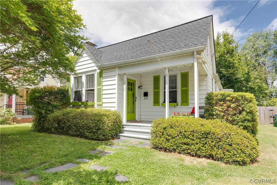1710 Seddon Road - Photo 1