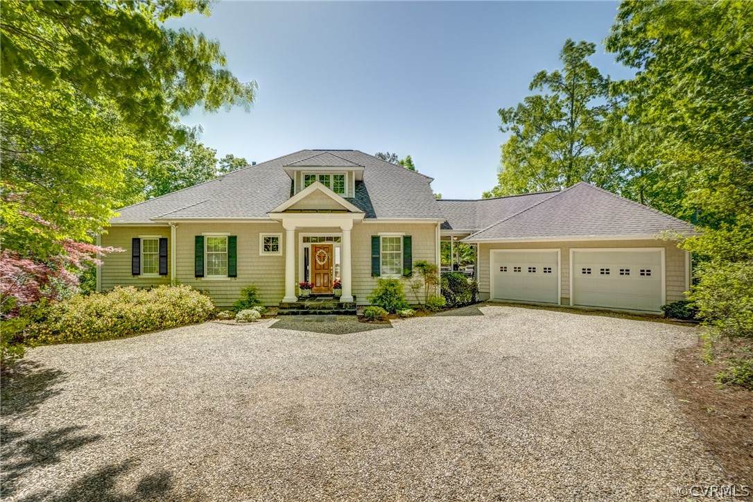 1033 Wilton Coves Drive - Photo 1