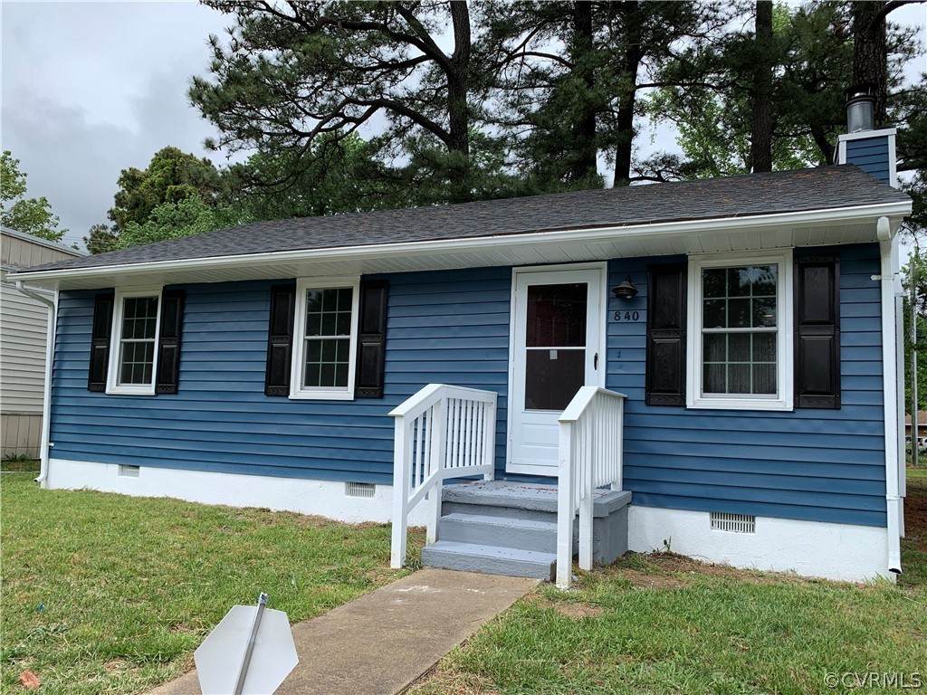 840 Azalea Avenue - Photo 1