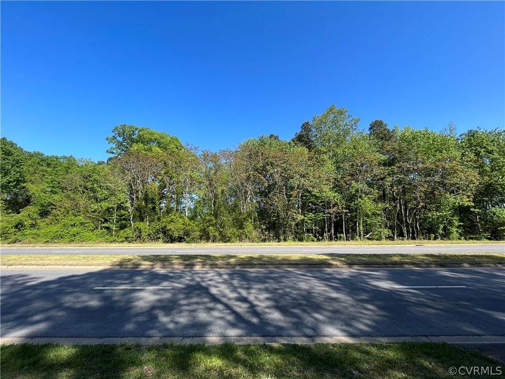 610 Airport Drive - Photo 1