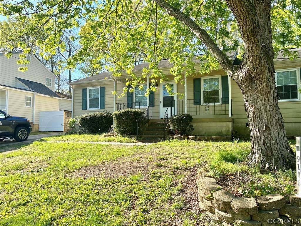 9106 Lost Forest Drive - Photo 1