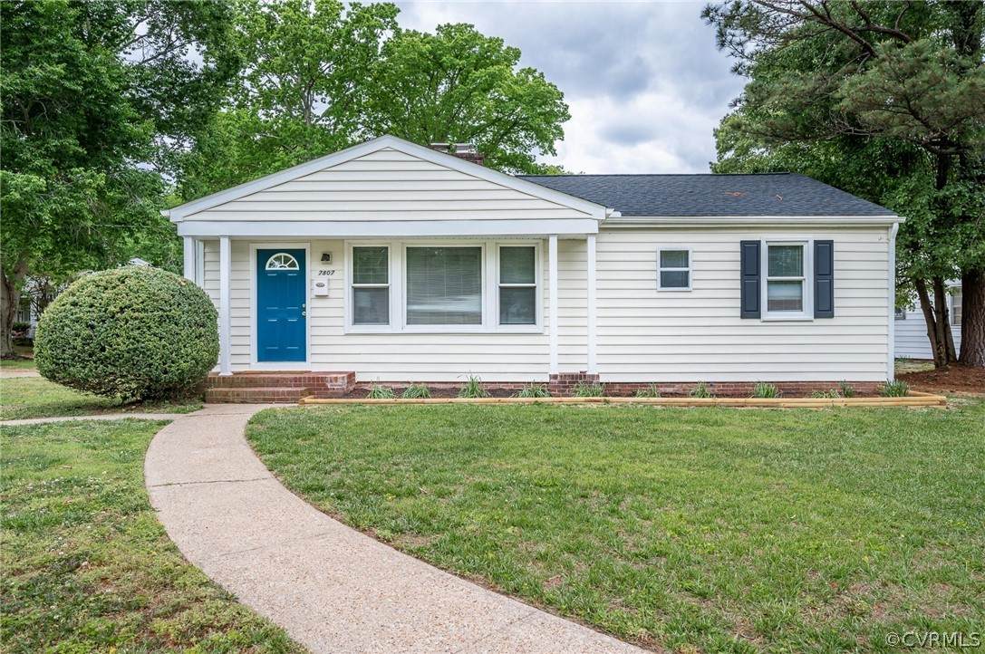 7807 Hermitage Road - Photo 1
