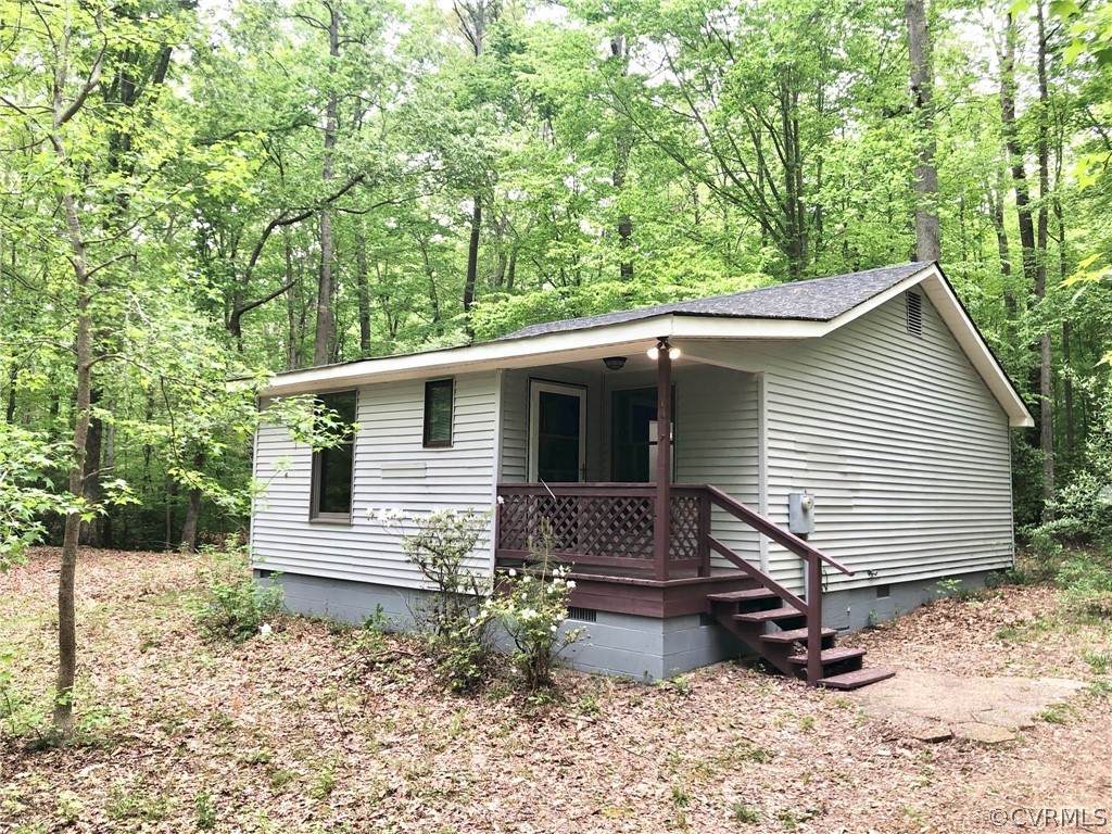1634 Taylors Creek Road - Photo 1