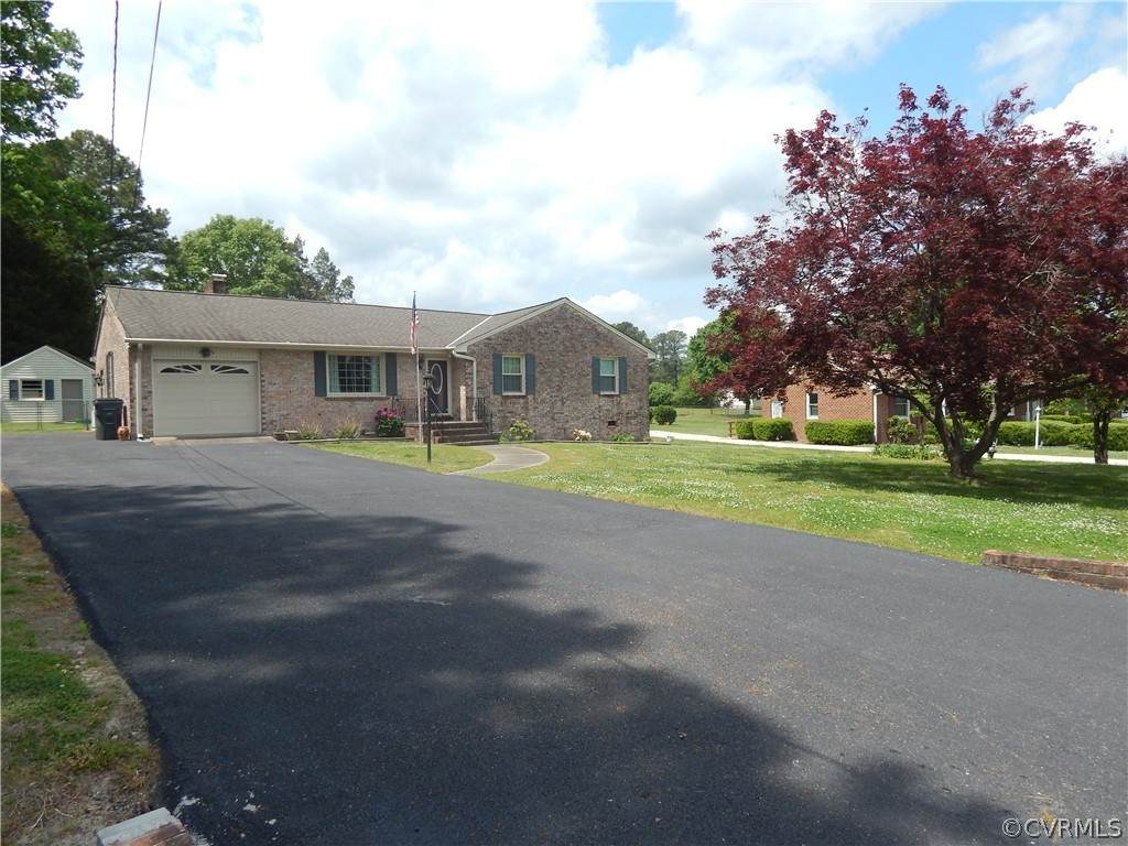4718 Fairway Road - Photo 1