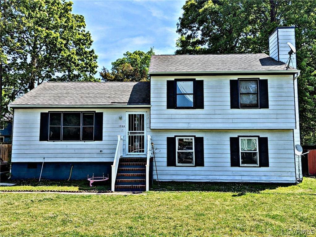 1703 Westbrook Road - Photo 1