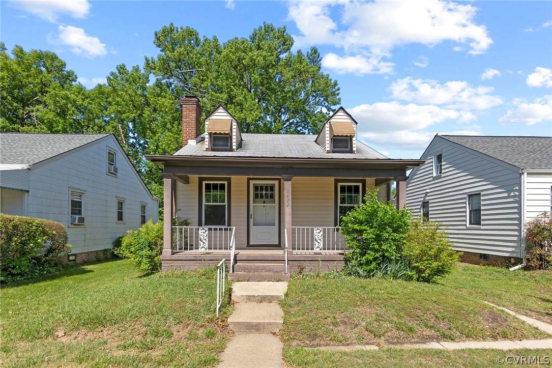2822 Wellington Street - Photo 1