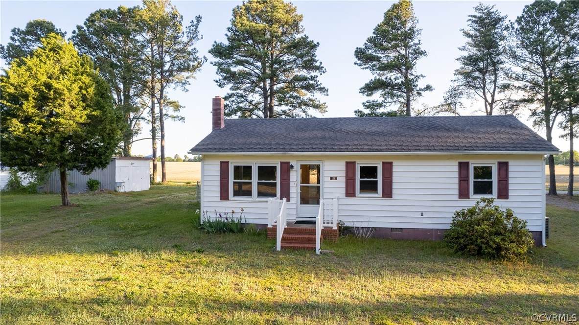 128 Robins Point Avenue - Photo 1