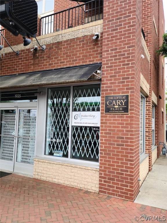 1923 1925 Cary Street - Photo 1