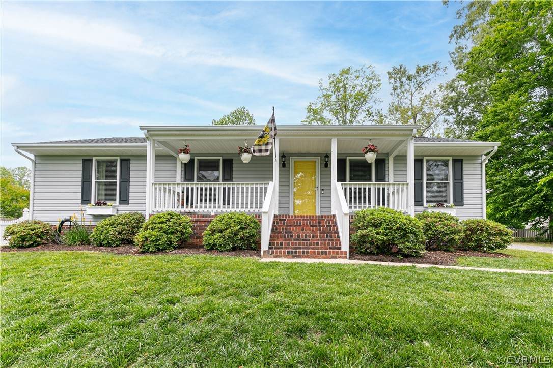 5735 Quinton Estates Drive - Photo 1