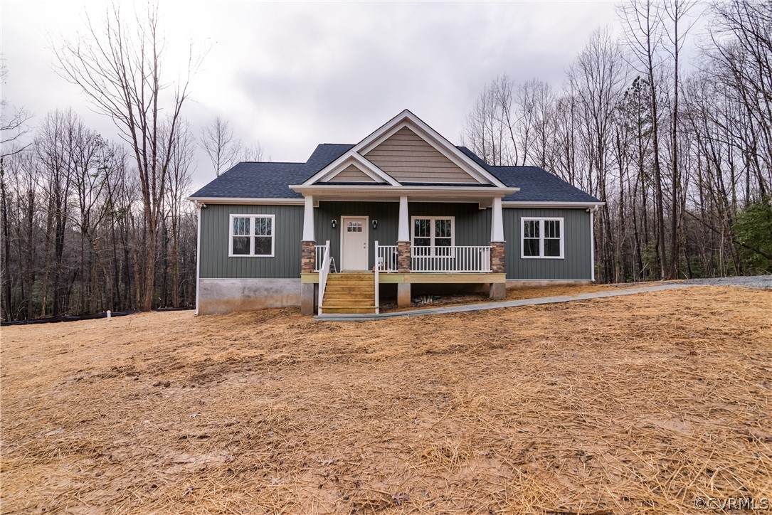 195 Sherwood Road - Photo 1