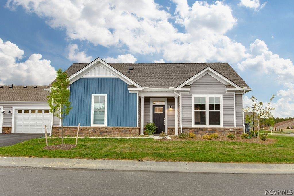 10433 Golden Sunset Court - Photo 1