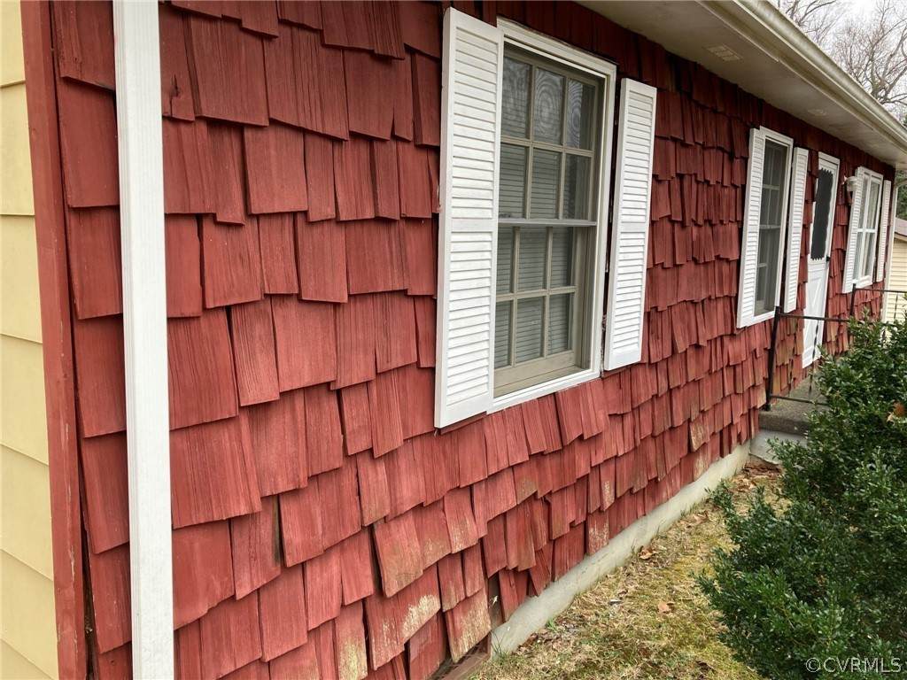 855 Southland Drive - Photo 1