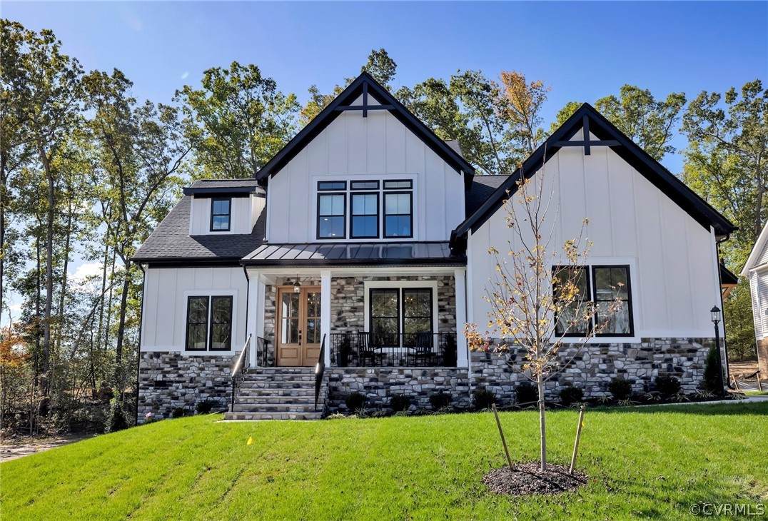 18049 Cove Creek Drive - Photo 1