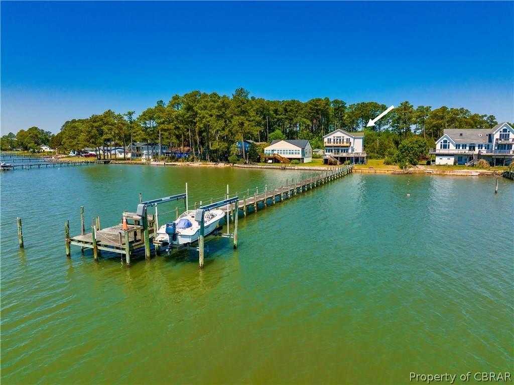 140 Shore Drive - Photo 1
