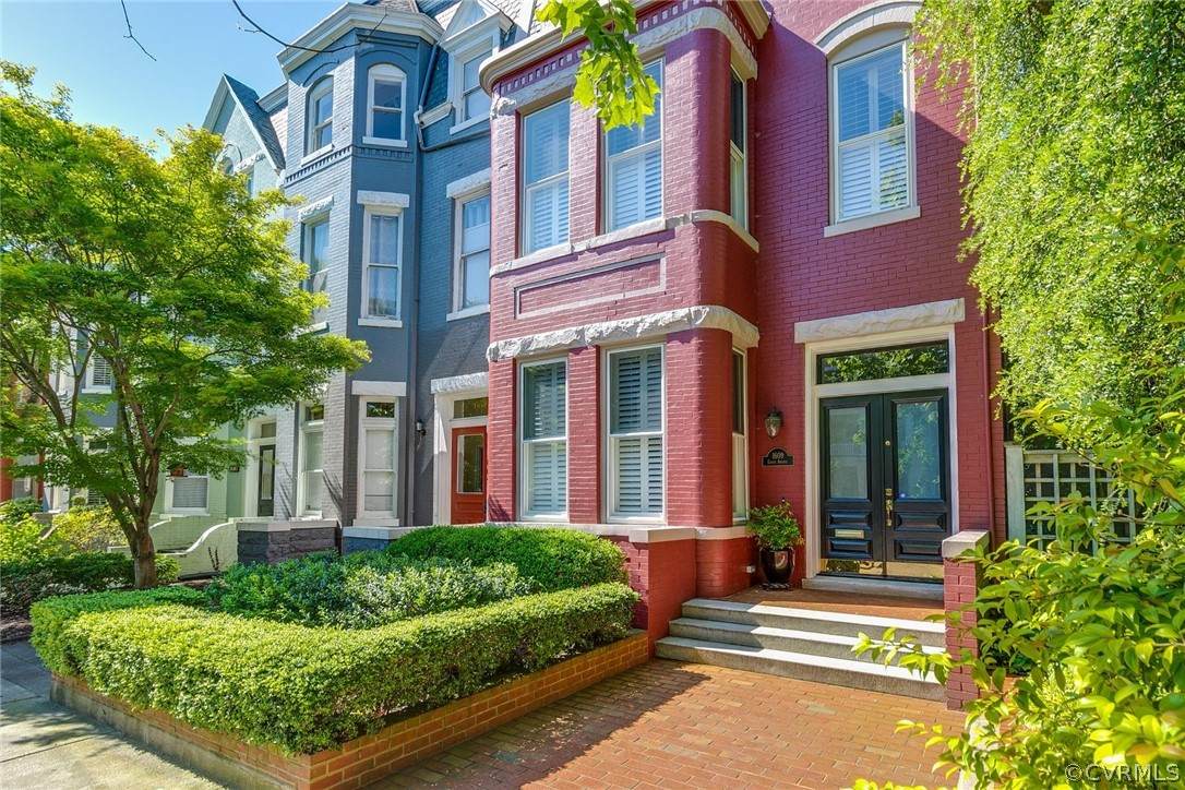 1609 Grove Avenue - Photo 1