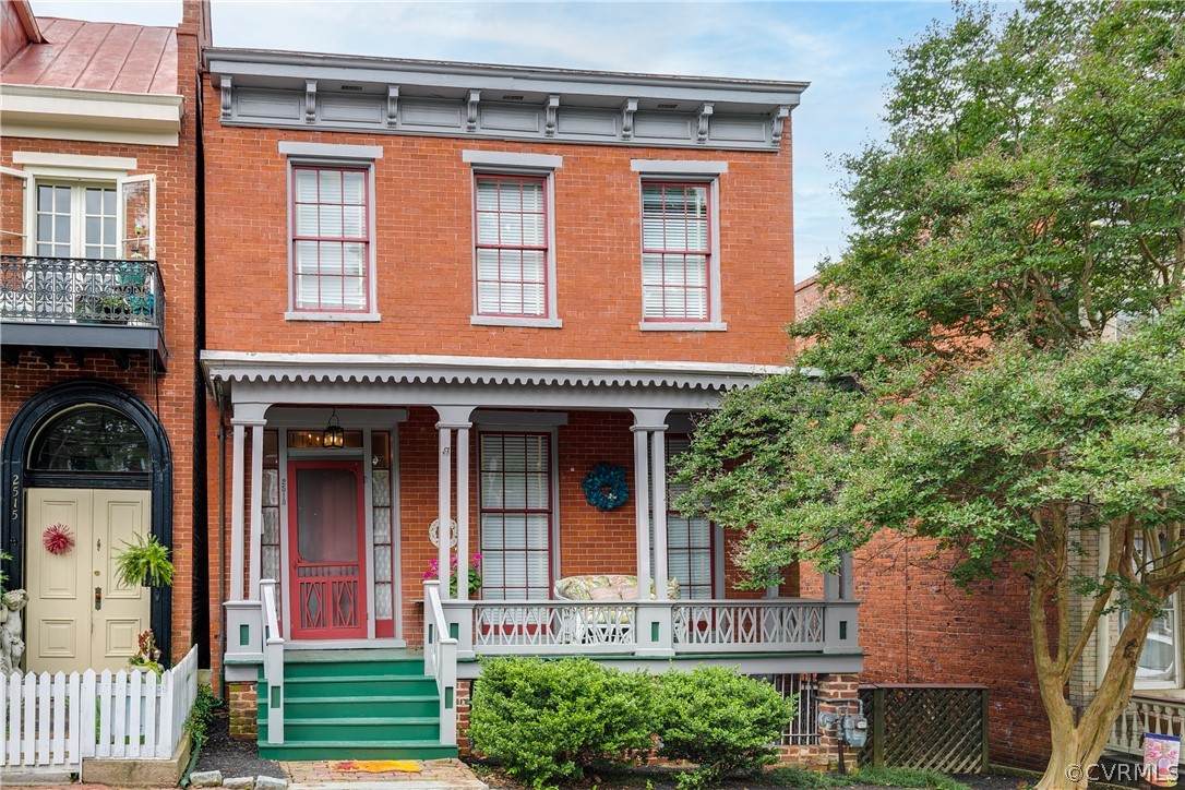 2513 Grace Street - Photo 1