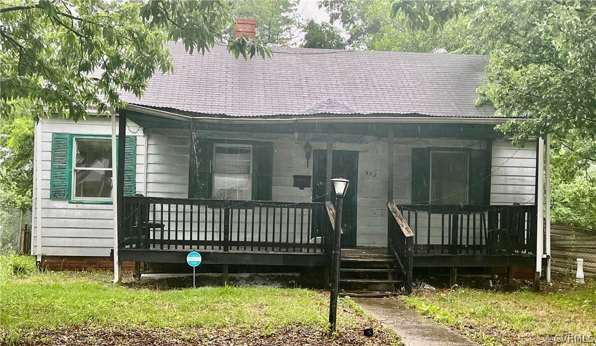 1902 19th Street - Photo 1