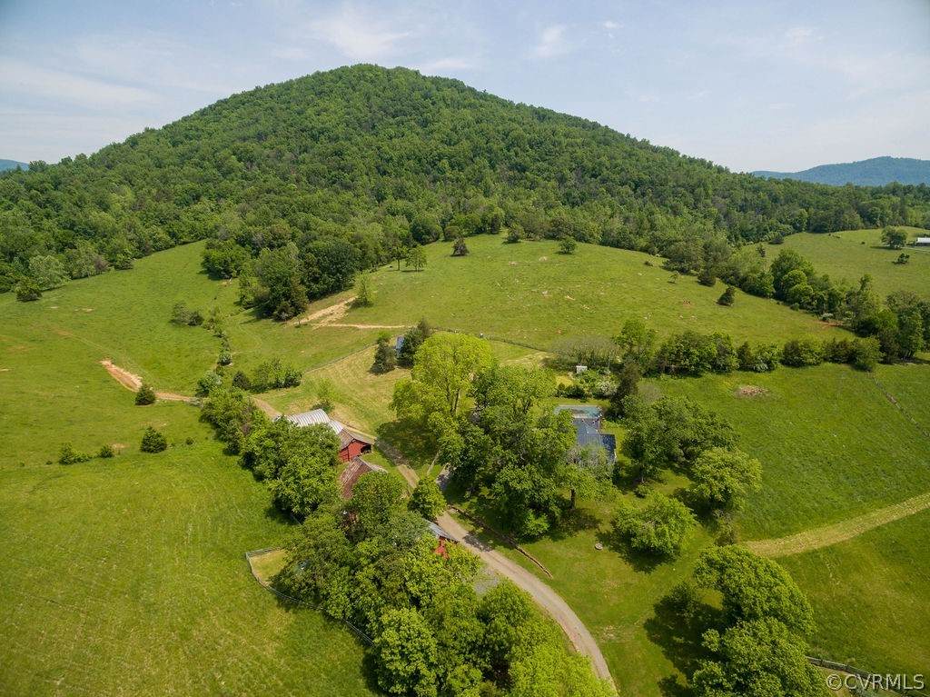 1901 Kinderhook Road - Photo 1