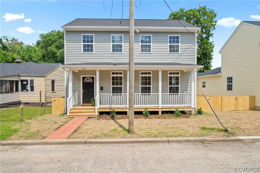 221 Jones Street - Photo 1