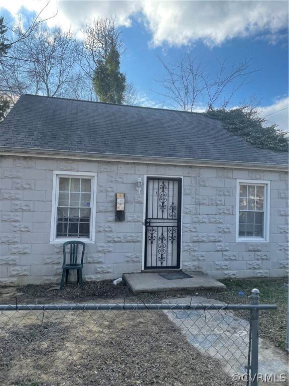 126 Nash Street - Photo 1