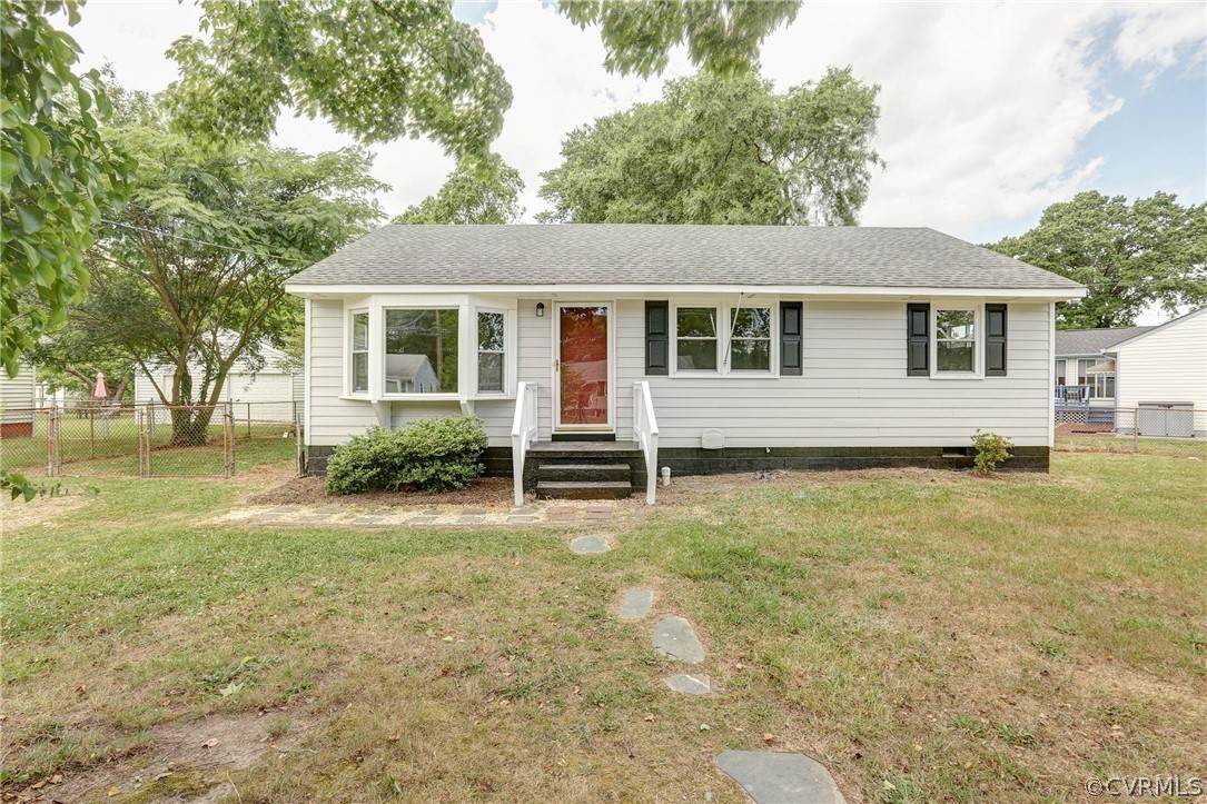 502 Heather Circle - Photo 1