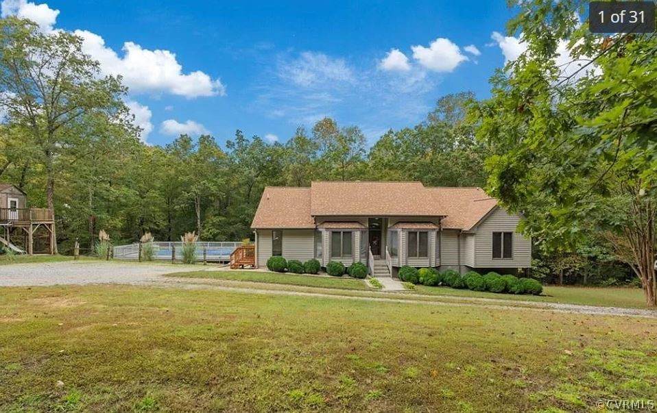 618 Fairfield Drive - Photo 1