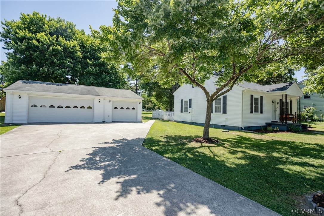 20813 Westover Drive - Photo 1