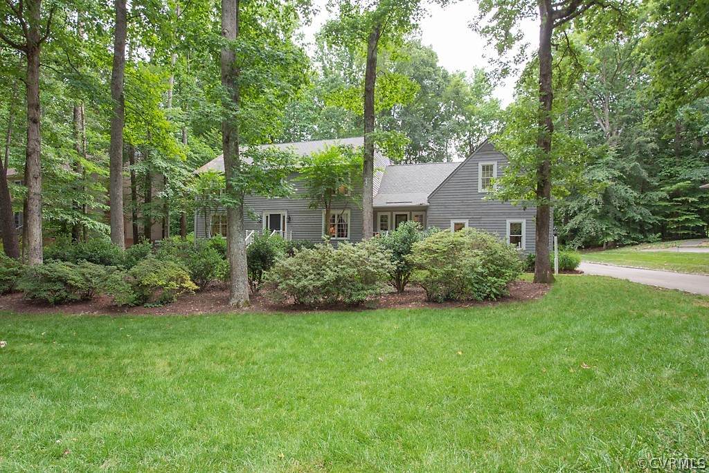 2406 Islandview Drive - Photo 1