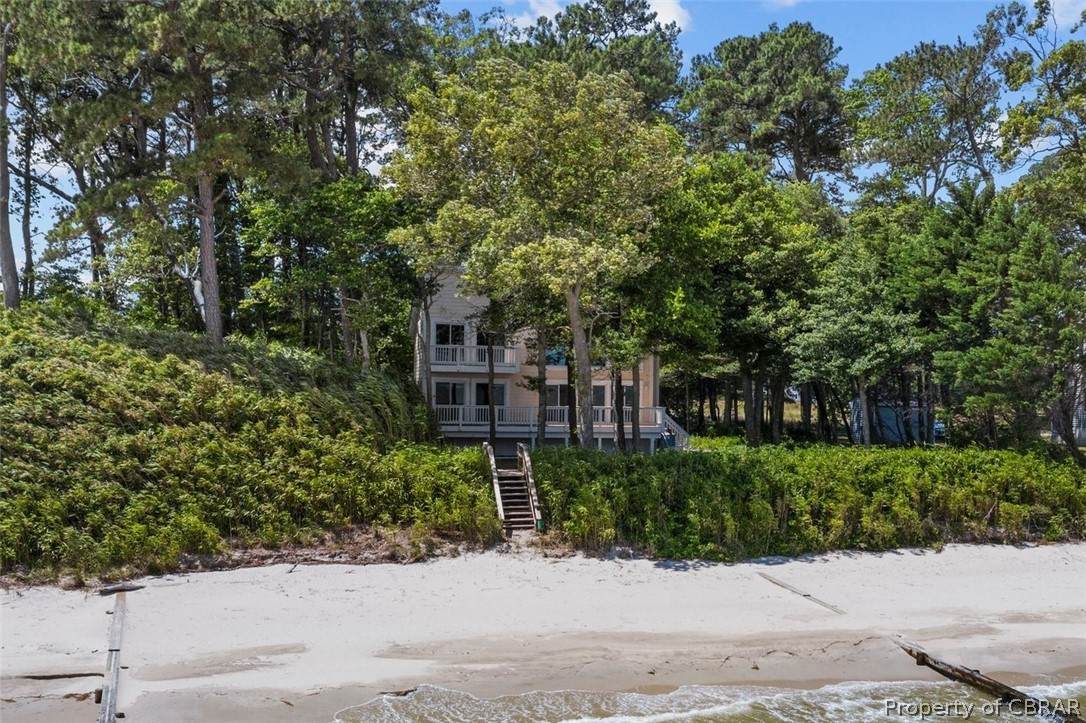 76 Cottage Place - Photo 1